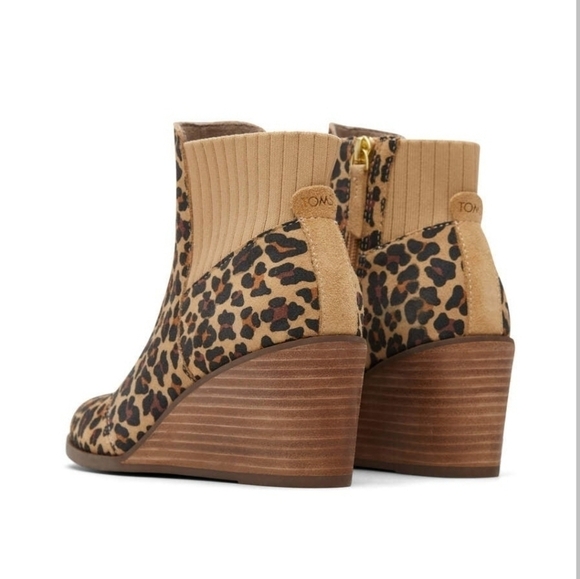 TOMS Sadie Tan Classic Leopard print Suede Women's Wedge heel Boot Size 8 - Picture 3 of 14